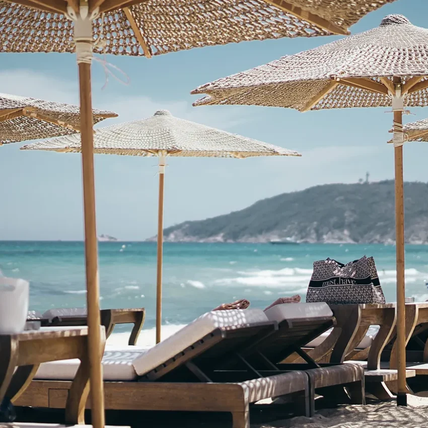 Private Mykonos Tour tailored for bachelorette groups: fun, unforgettable moments, and island exploration with private guide.